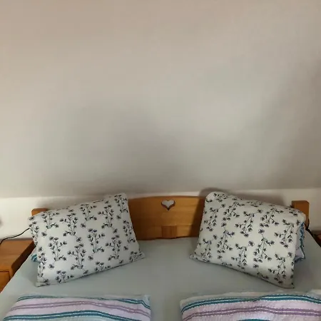 Hájenka Hraběte Buquoye 4*